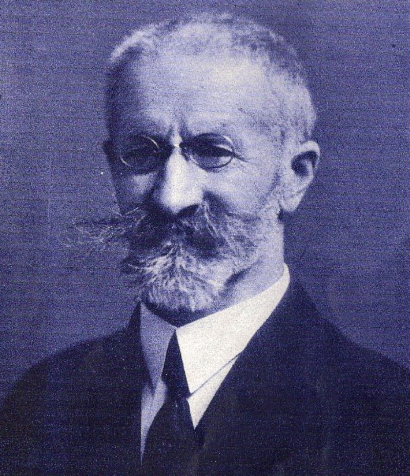 På leting etter graven til Embrik Strand i Riga DigitaltMuseum