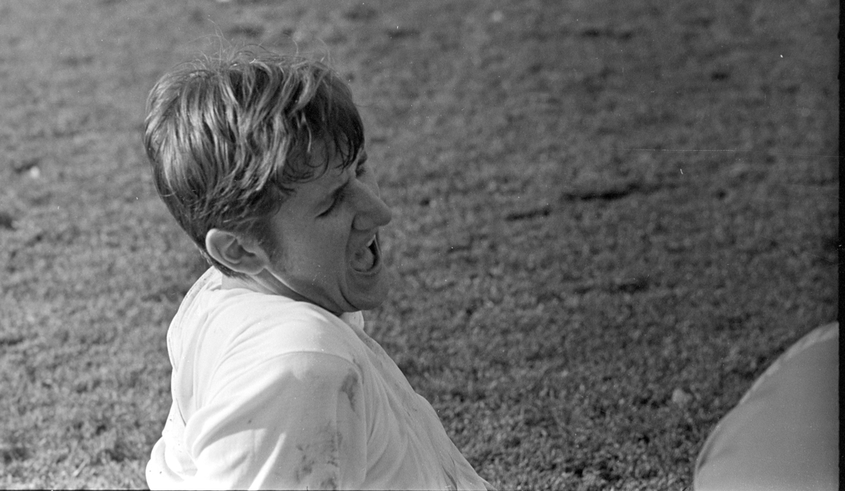 NM Fotball Sveum. Brumunddal. Norgesmesterskapet. Juniorfinalen 11. 10. 1970.  Brumunddal IL -Viking, Stavanger. Bjørn Olav Kristiansen. 