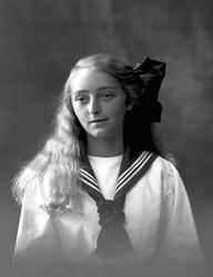 Antakelig portrett av Kathleen Ragnhild Falsen, gift Grüner.