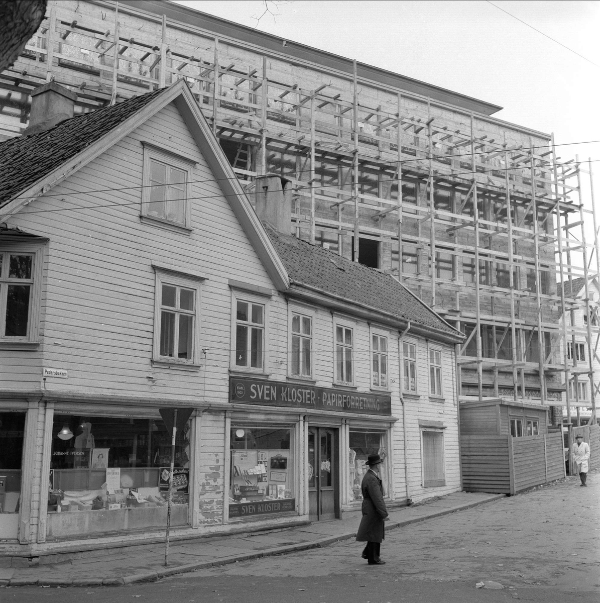 Stavanger, Rogaland, oktober 1957. Nye bøndenes hus. Bybilde.