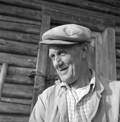 Tømmerfløtere i Sperillen, Ringerike, Buskerud, ant. 1950-ta
