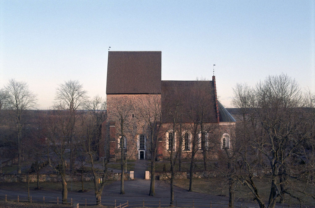 Gamla Uppsala kyrka, Uppland 1993