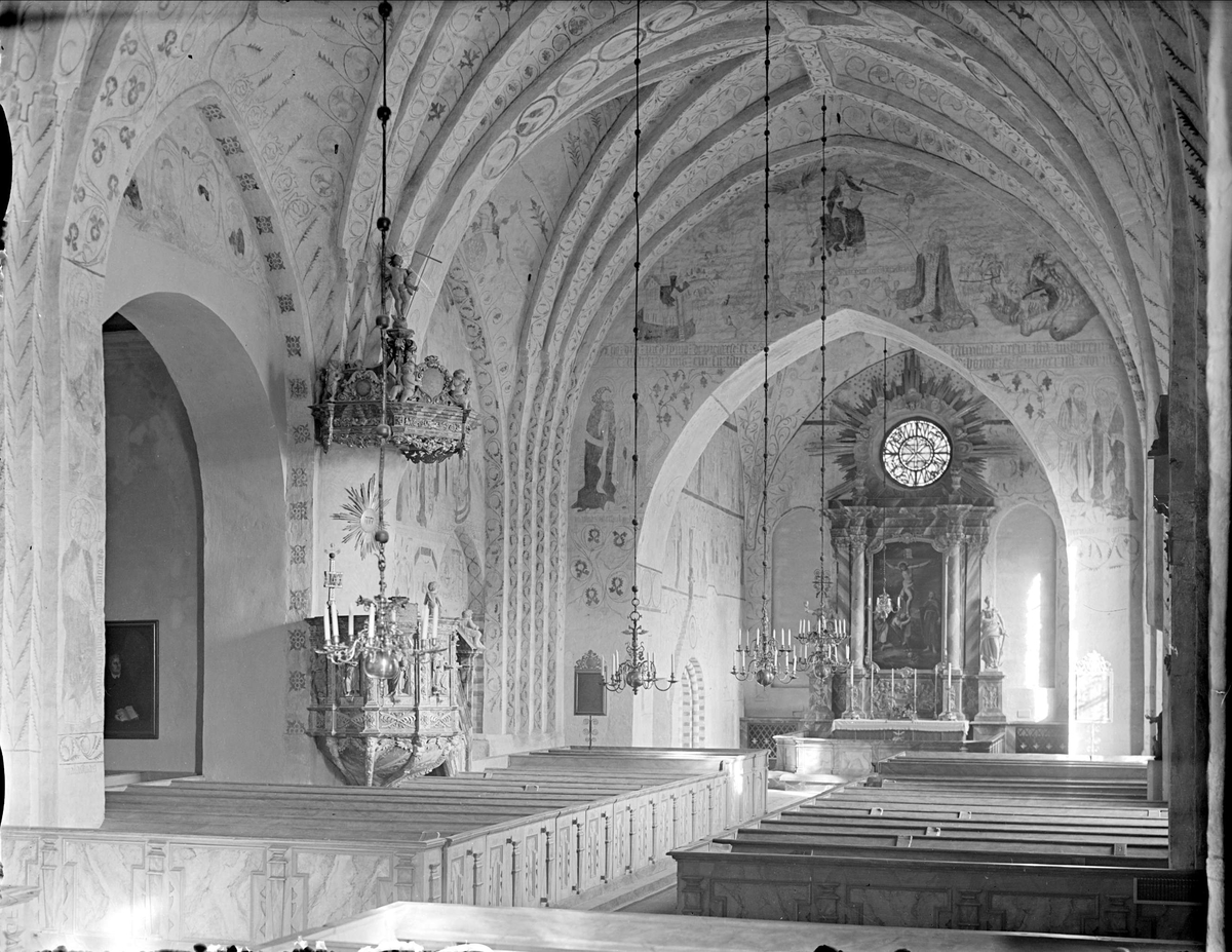 Interiör i Vendels kyrka, Vendels socken, Uppland 1933