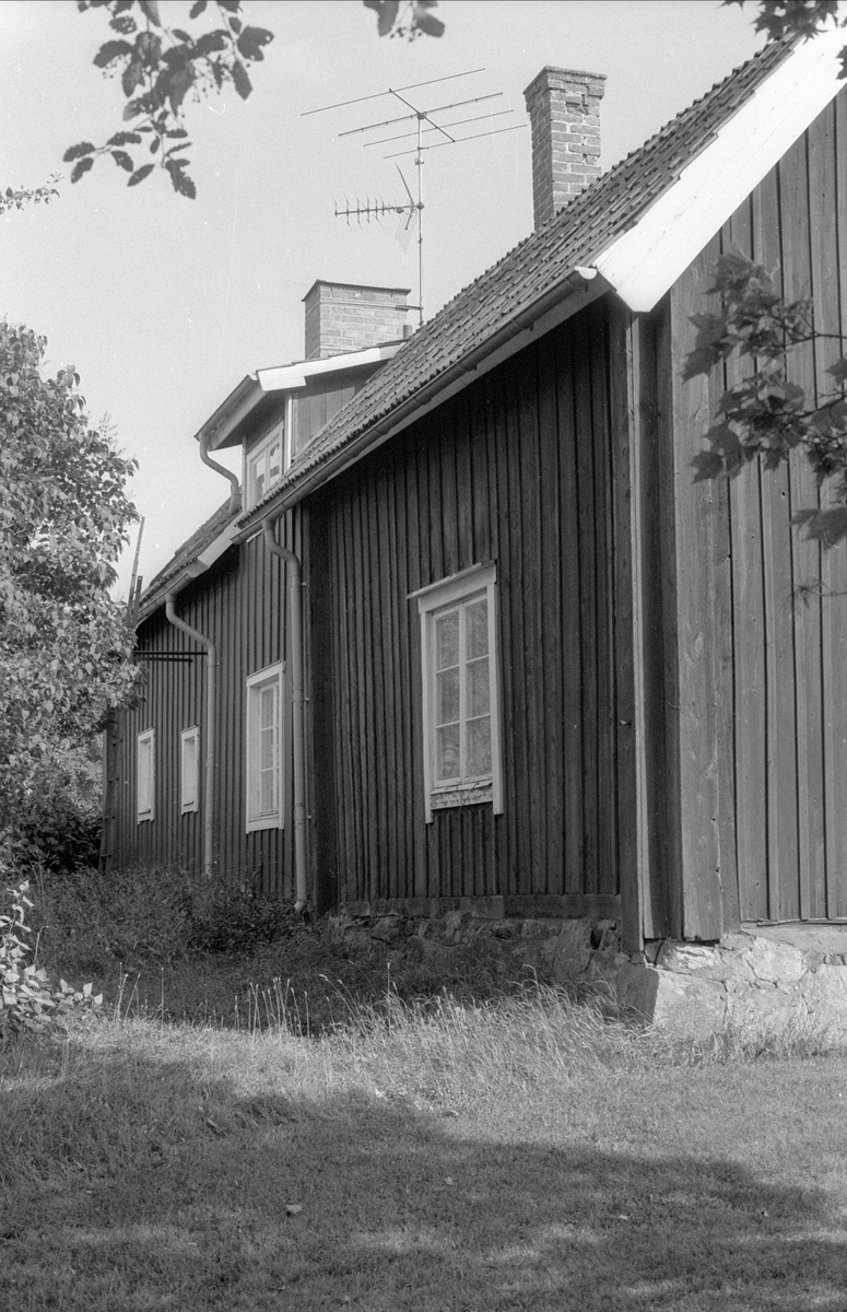 Bostadshus, Alsta 1:12, Börje socken, Uppland 1983