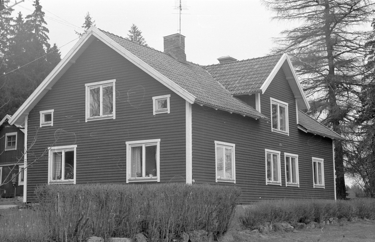 Mangårdsbyggnaden, Husby 4:1, Lilla Husby, Lena socken, Uppland 1977