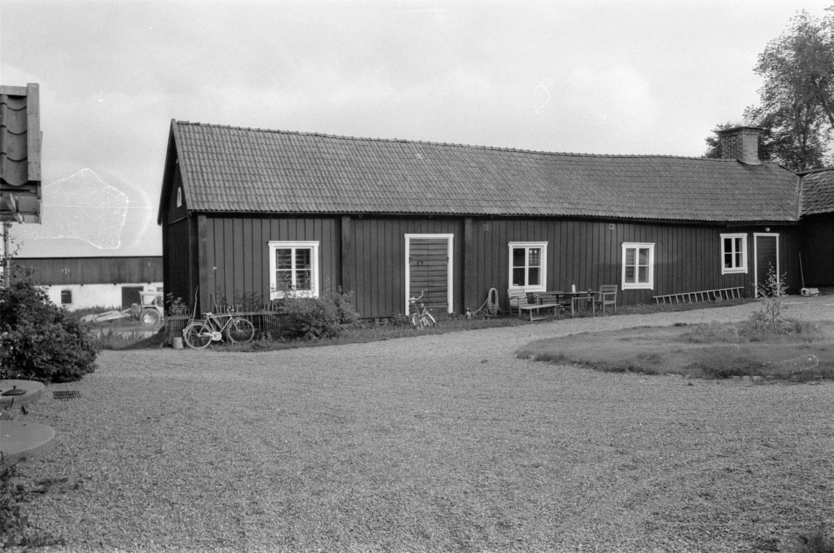 Före detta affär - lager och gymnastiksal, Vattholma 5:8, Vattholma, Lena socken, Uppland 1978