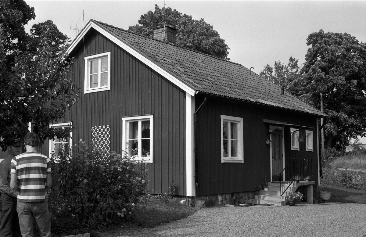 Bostadshus, Gåvsta 1:42, Rasbo socken, Uppland 1982