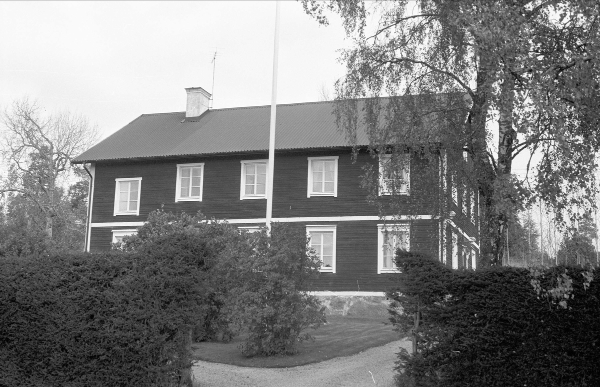 Samlingslokal, Lilla Väsby 1:13, Almunge socken, Uppland 1987