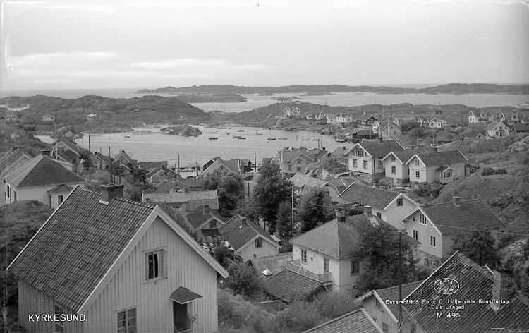 Enligt AB Flygtrafik Bengtsfors: "Kyrkesund Bohuslän".