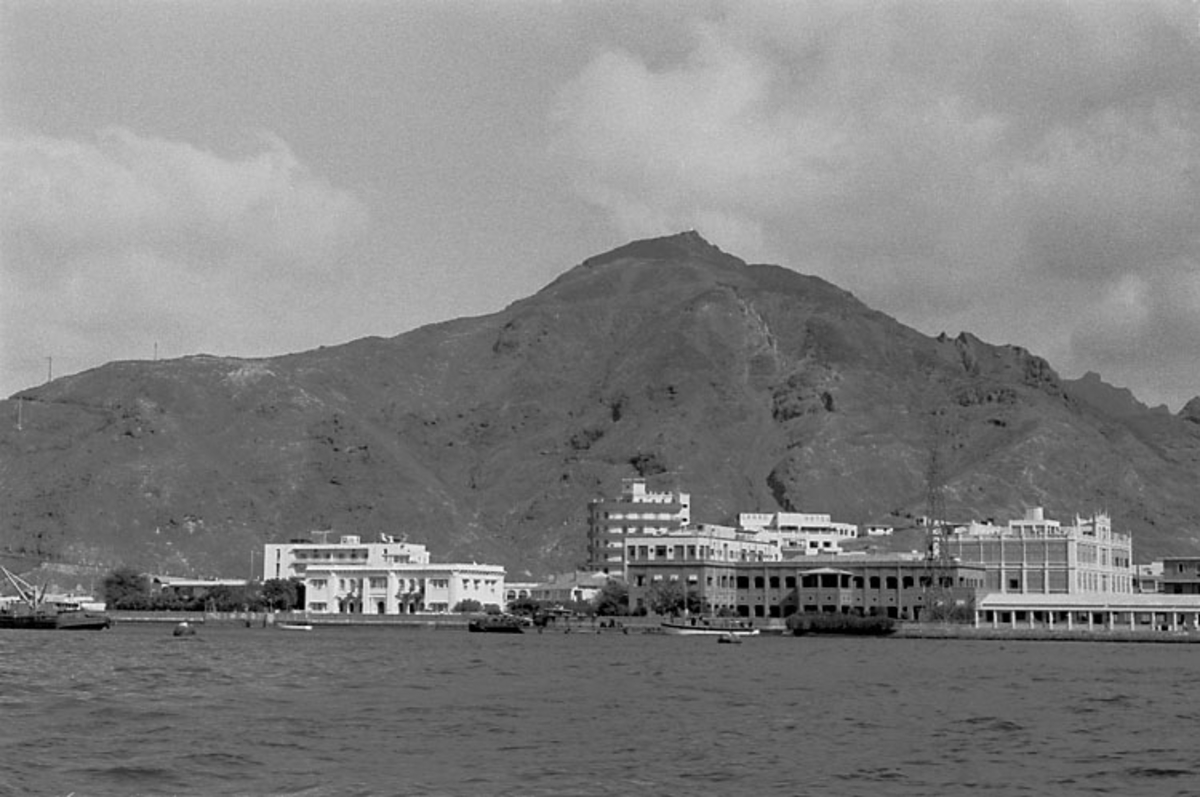 Afrikaresa, Aden linjedop.
36 bilder i serie.