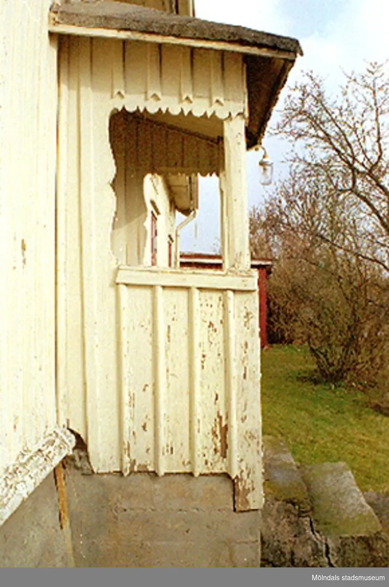 "Mensers" bostadshus. Spårhagavägen, Fågelsten 1:15, Gastorp i Lindome. Rivet maj 1994.