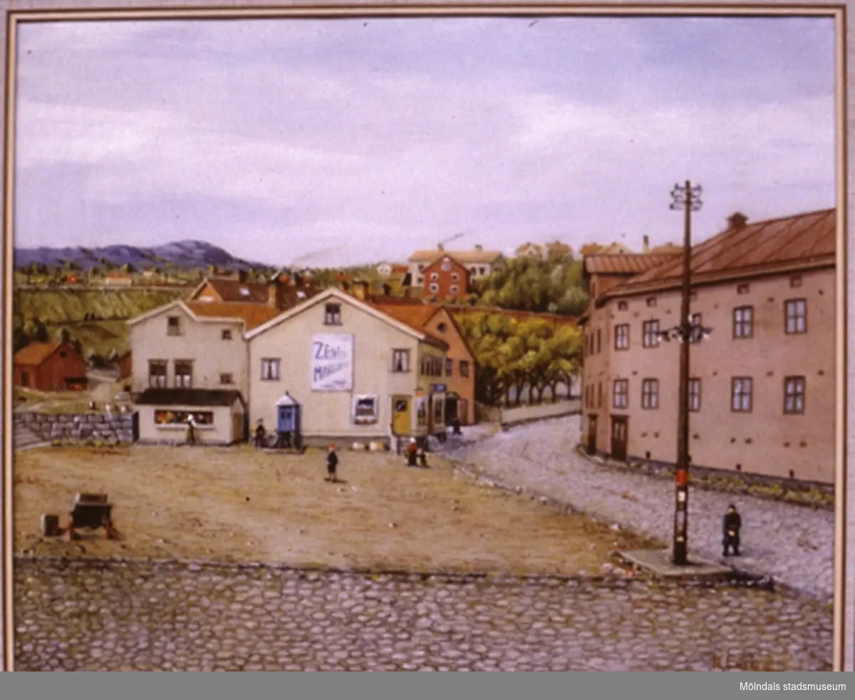 Affärsbyggnader i Mölndal.
En tavla målad av den naivistiske mölndalskonstnären Knut Berg.