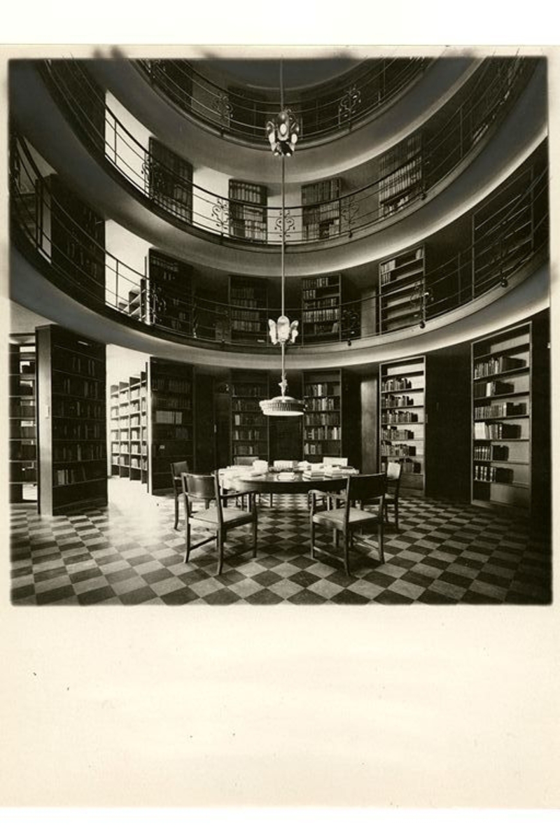 Handelshögskolan
Interiör av bibliotek