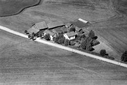 Flyfoto av Tangen gård  i Eidsberg 1950.