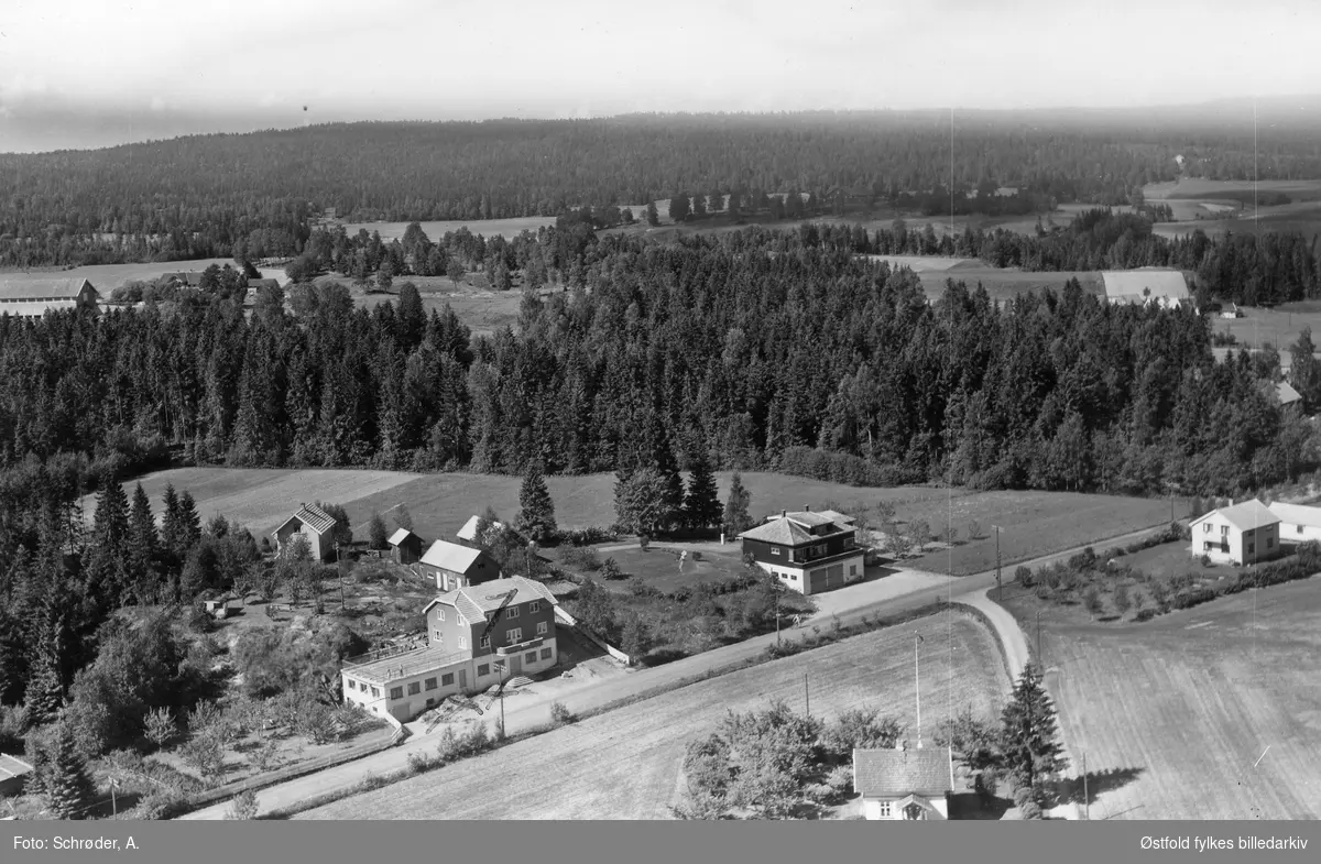 Fjellstad  i Skiptvet, flyfoto 11. juni  1959.