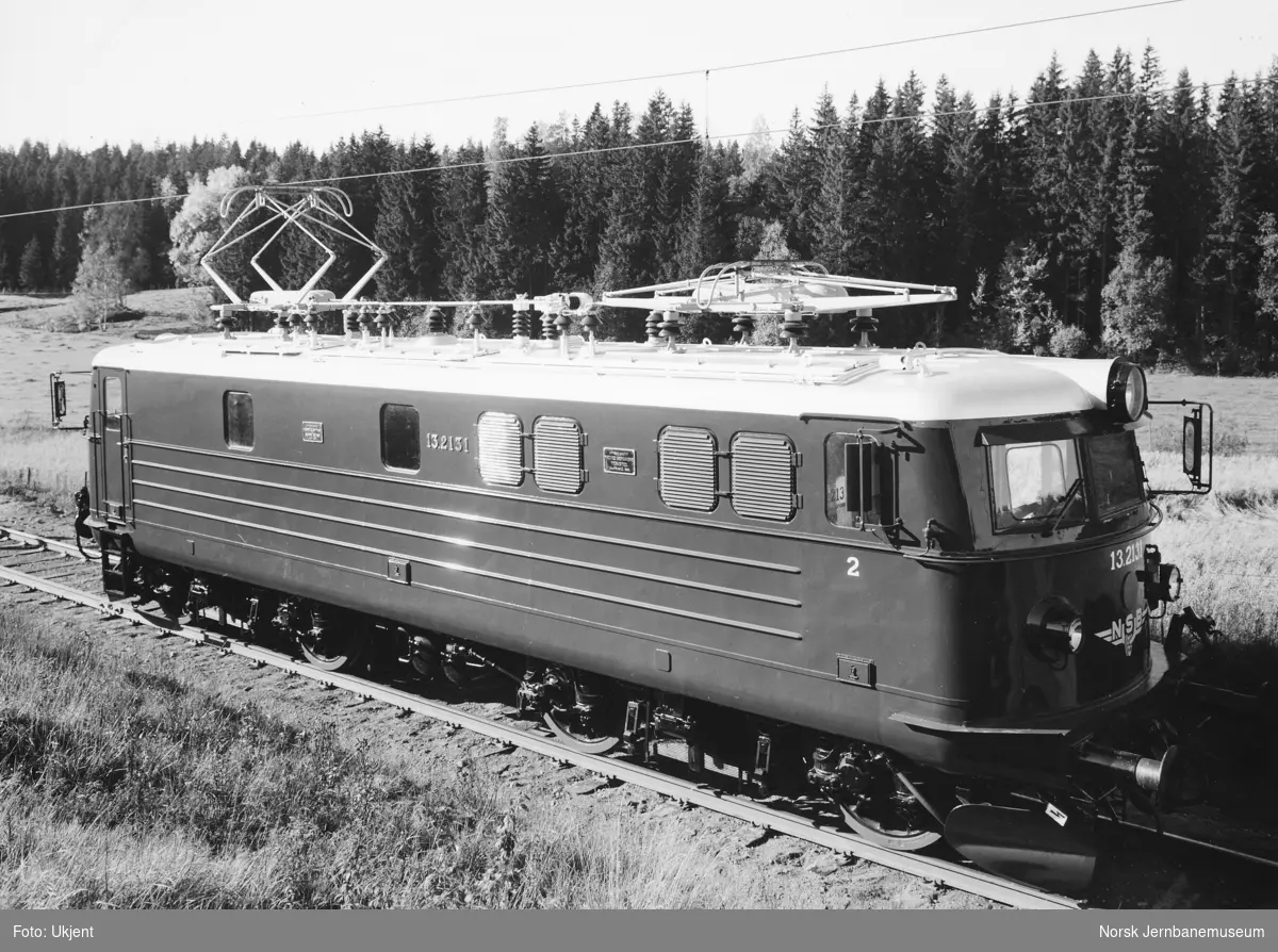 Elektrisk lokomotiv El 13 nr. 2131 som nytt