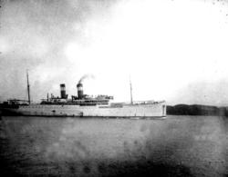 Passasjerskipet "Berlin" tatt i arrest i Hummelvik ved Trond