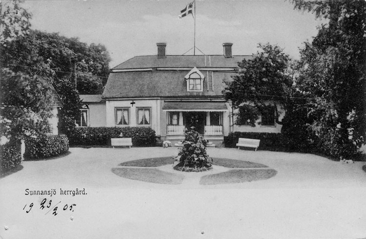 Enligt text på framsidan "Sunnansjö herrgård 23/2 1905 ".