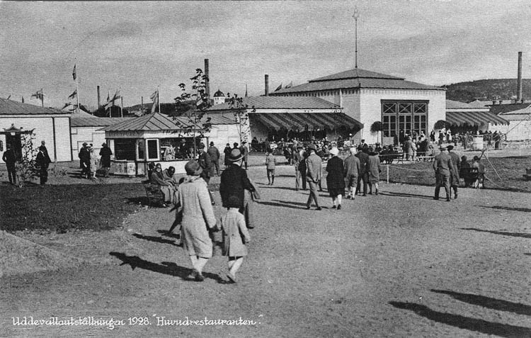 Text på kortet:"Uddevallautställningen 1928. Huvud restauranten".