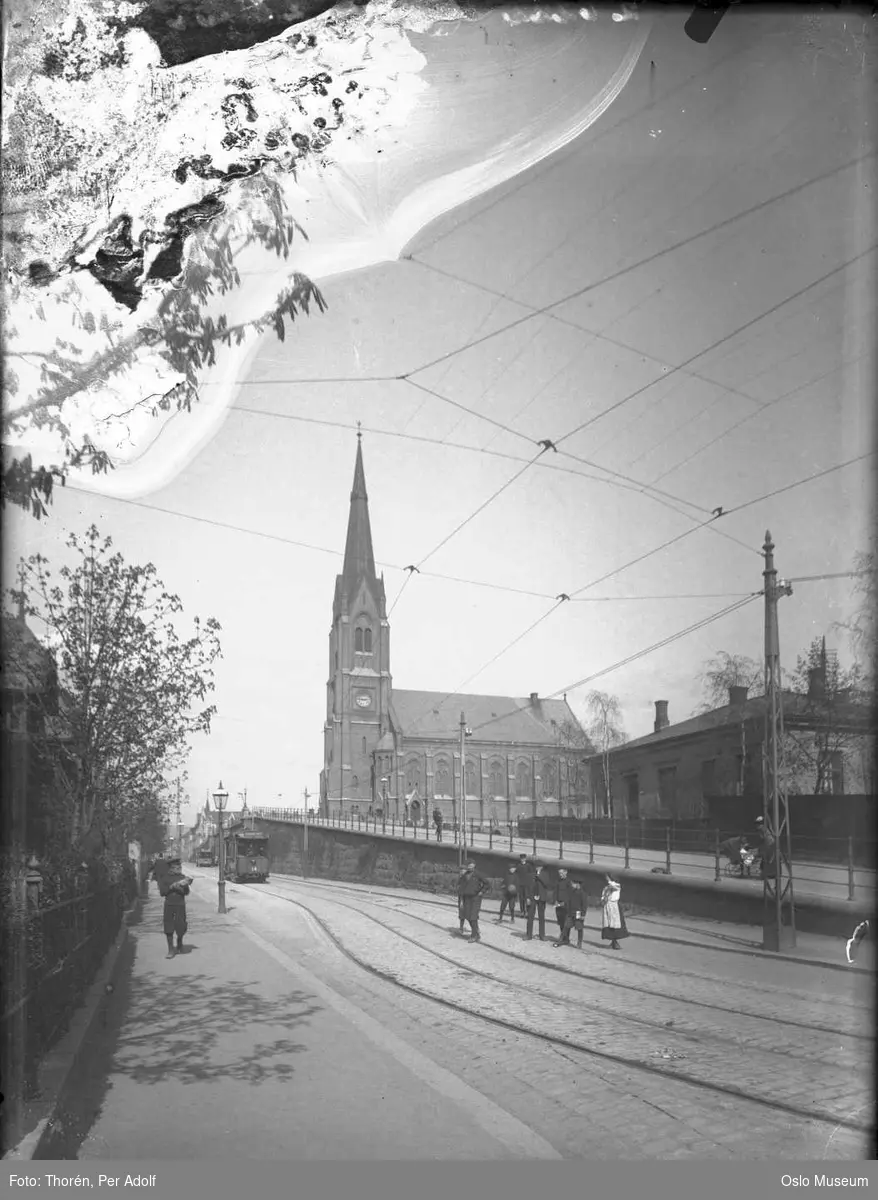 gateløp, Uranienborg kirke, trikk, barn