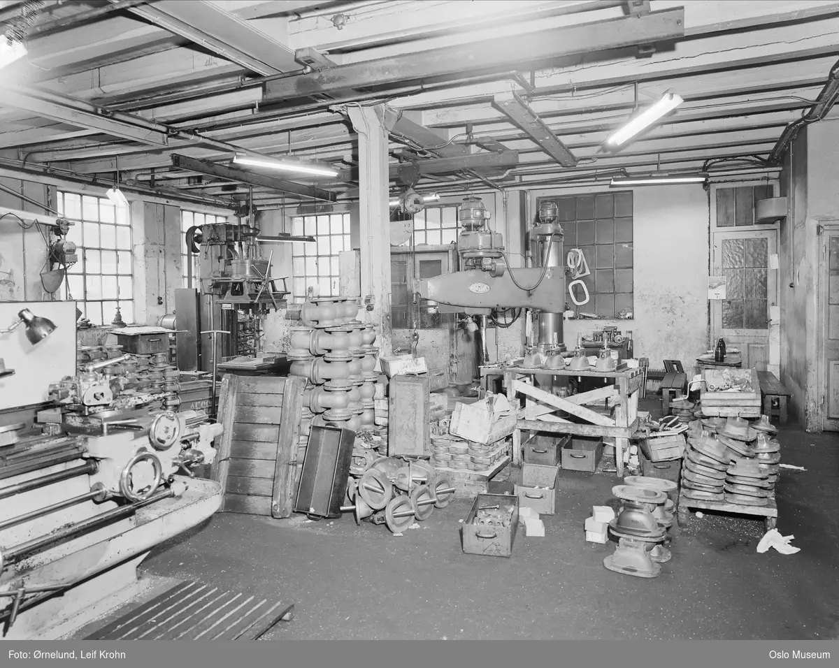 E. Sunde & Co. (Esco) armaturfabrikk og mekanisk verksted, interiør, produksjonslokale