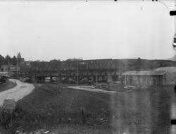 Jernbaneanlegg, brobygging.