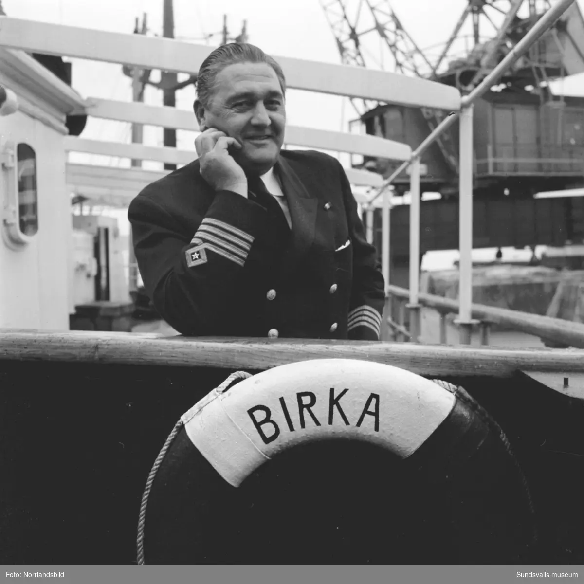 Fartyget S/S Birka med kapten K.J. Eriksson.