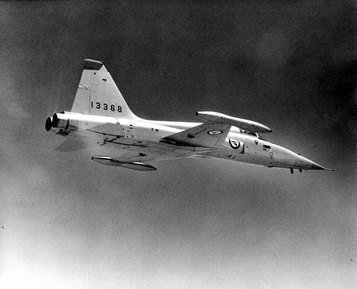 Northrop F-5 A/B Freedom Fighter.