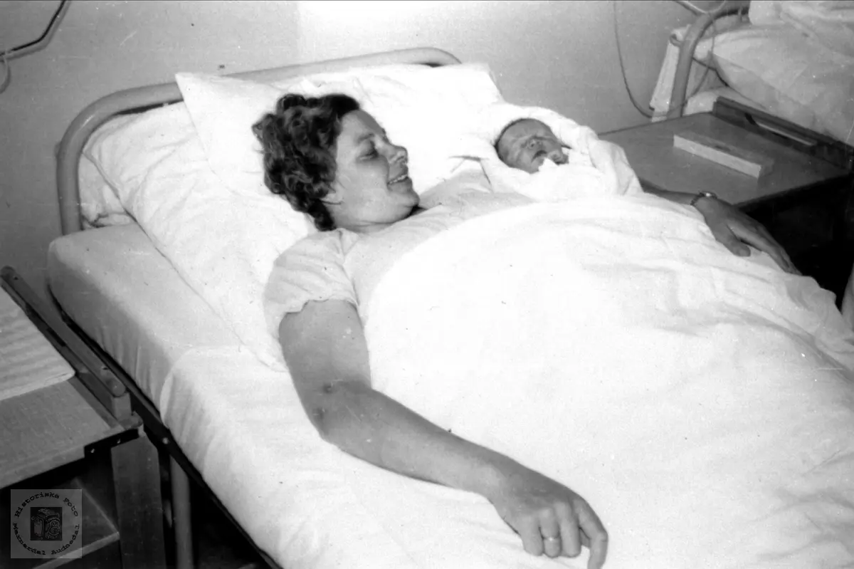Første fødsel på Mandal "nye" sykehus i 1956.