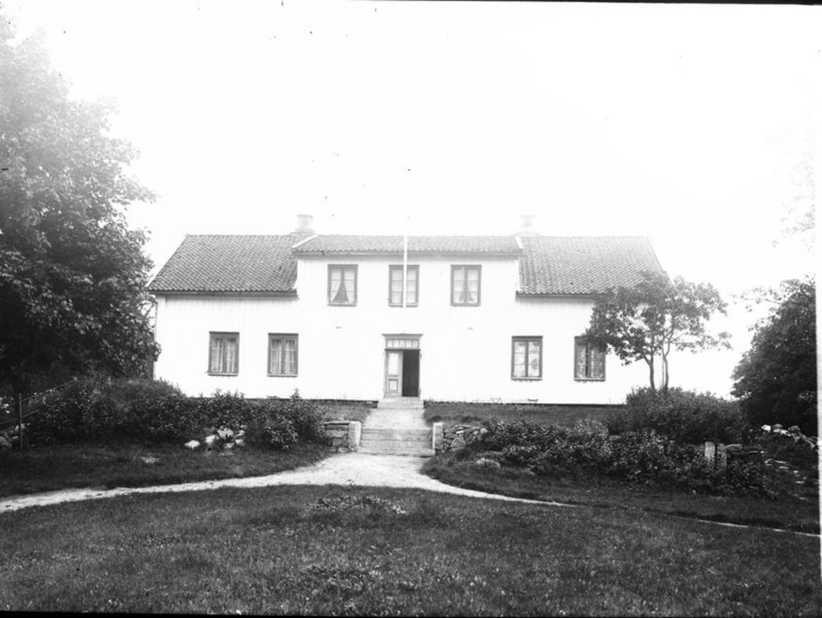 Sällerhög, 1900-talets början, rivet 1961.  Asklanda