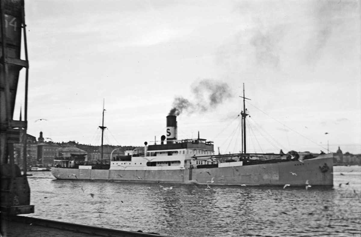 Ägare:/1927-63/: Stockholms Rederi AB Svea. Hemort: Stockholm ...