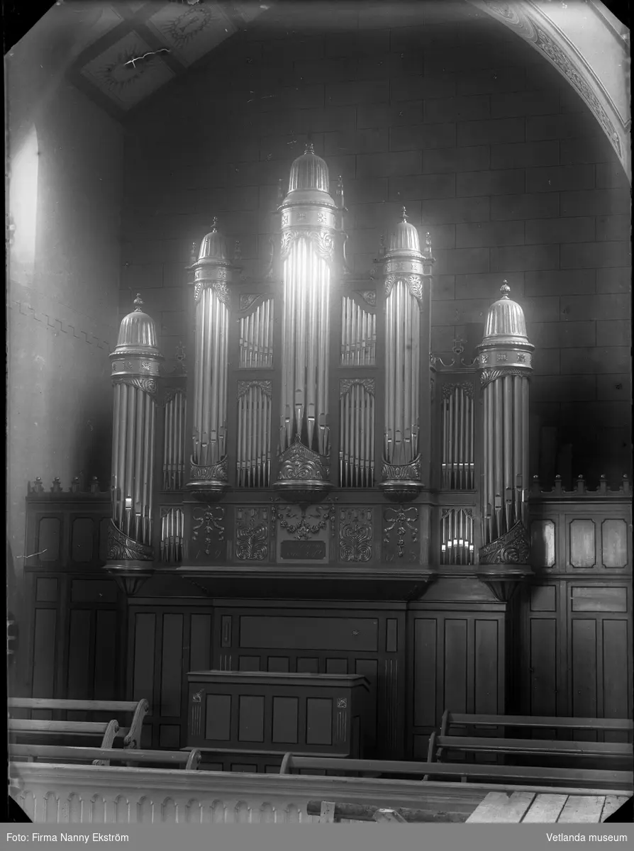 Orgeln i Vetlanda kyrka