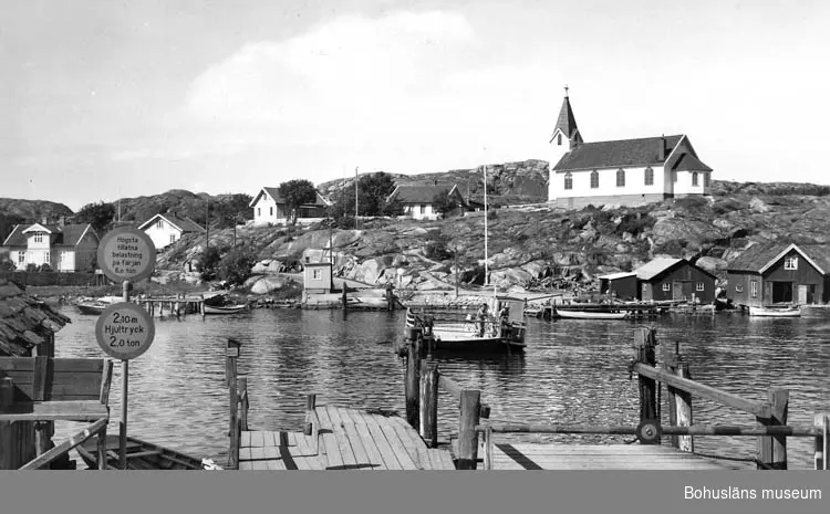 Text på kortet:" Färjeläget vid Hamburgsund".