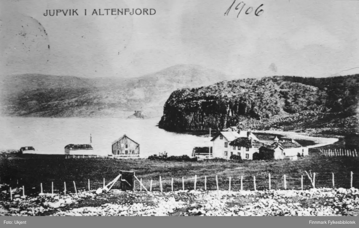 Bildet viser Jupvik i Altafjorden, 1906. Foto: Ukjent.
