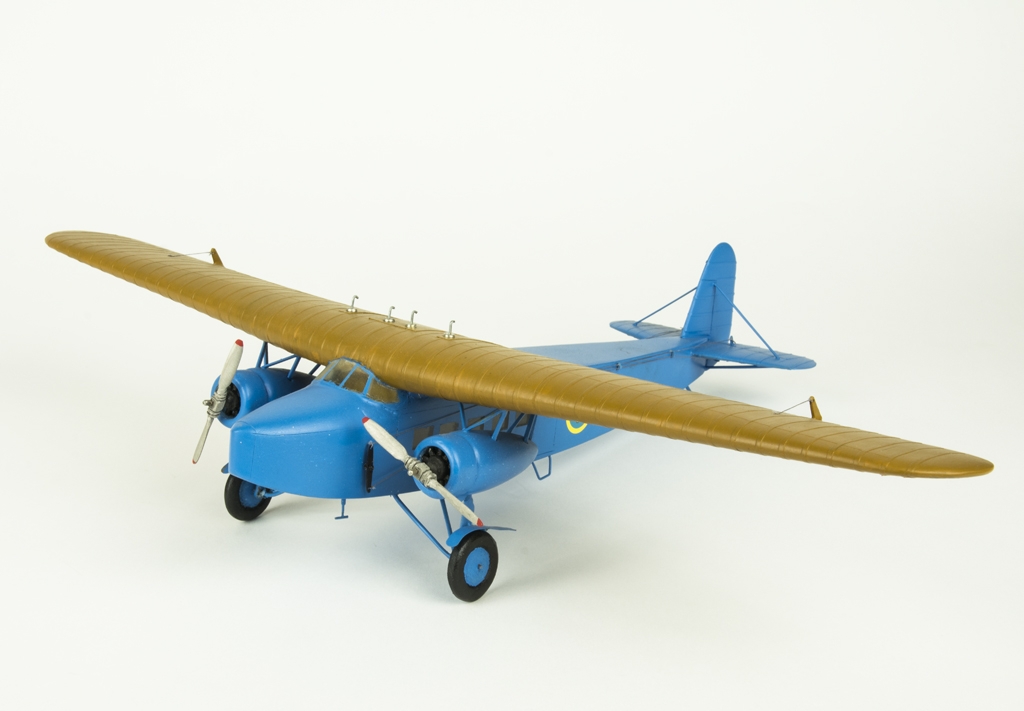 Flygplansmodell av Tp 10 Fokker