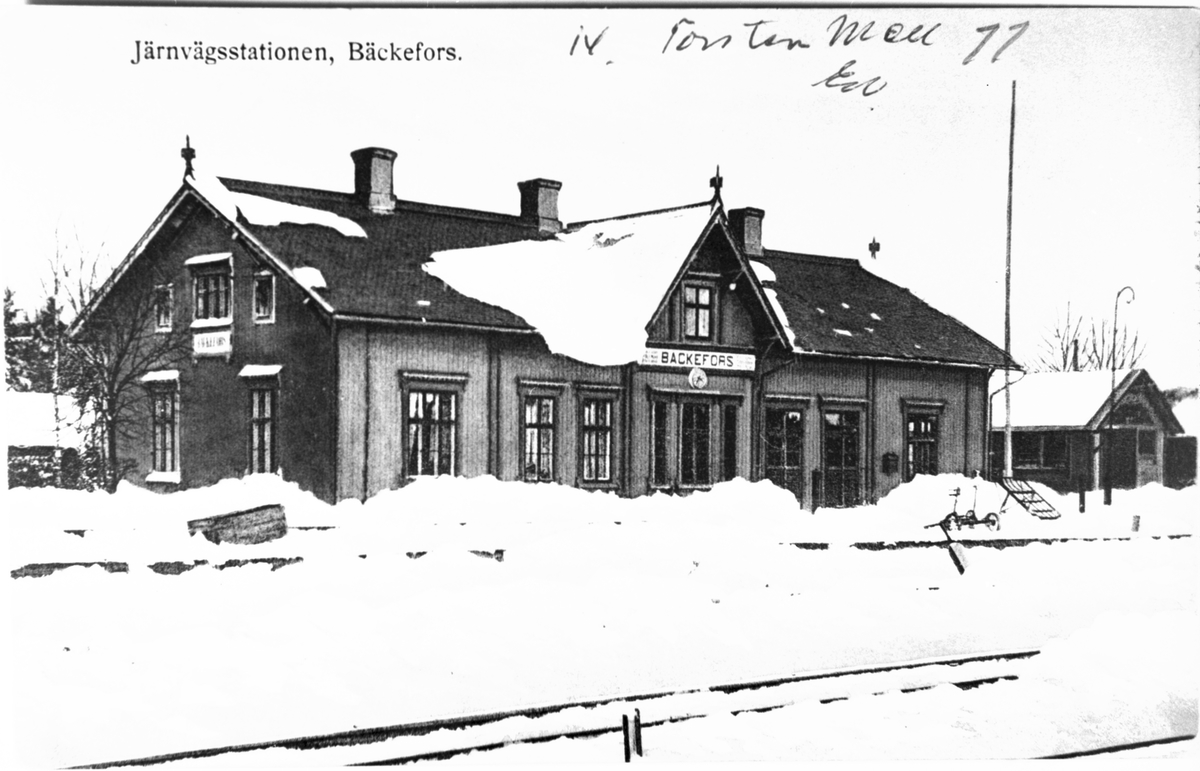 Gamla järnvägsstationen i Bäckefors.