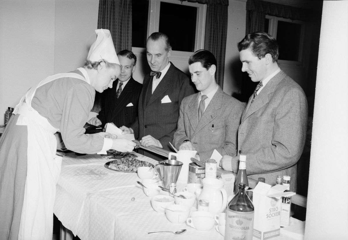 Handelsungdomen - matlagningskurs, sannolikt Uppsala maj 1951