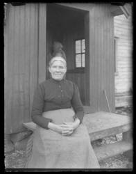 Peroline Hansen i Makkaur