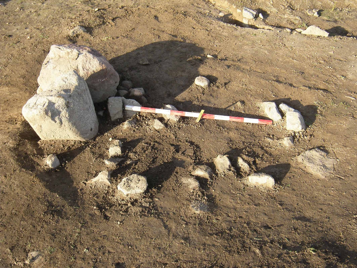 Arkeologisk slutundersökning, nedgrävning A5370, Berget, Gamla Uppsala, Uppsala 2008