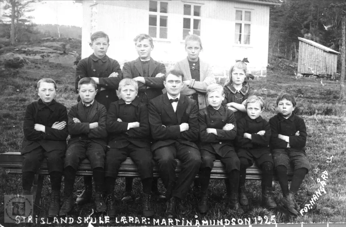 Elever ved Strisland skule i 1925