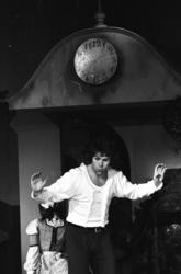 Nationaltheateret. "Leonce og Lena". Omtak. 14/3-72.