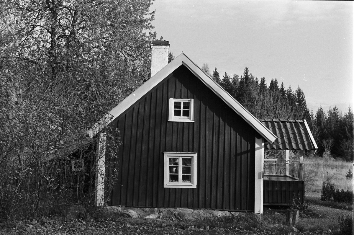 Bostadshus, Testa 1:13, Skogs-Tibble socken, Uppland 1985