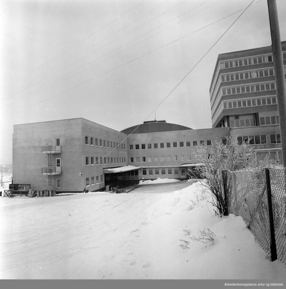 Aktietrykkeriets nybygg på Løren. Januar 1963