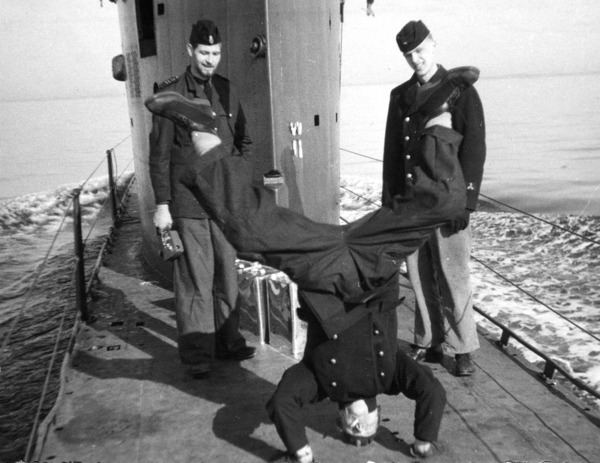 Tre st sjömän ombord på U-3