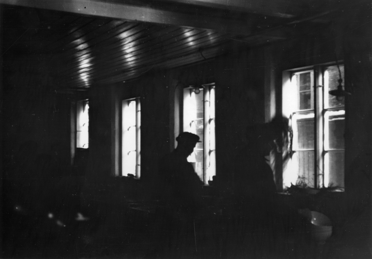 Pakkhuset i Fayancen, mars 1939.