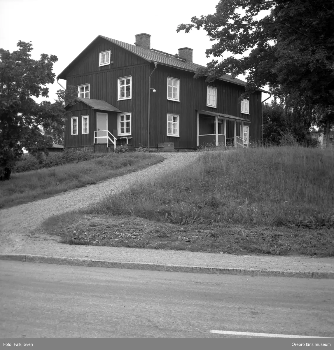 Boforsinventeringen, arbetarbostäder. Gråbo, Korpkullen.
Hus 1003, från sydväst.