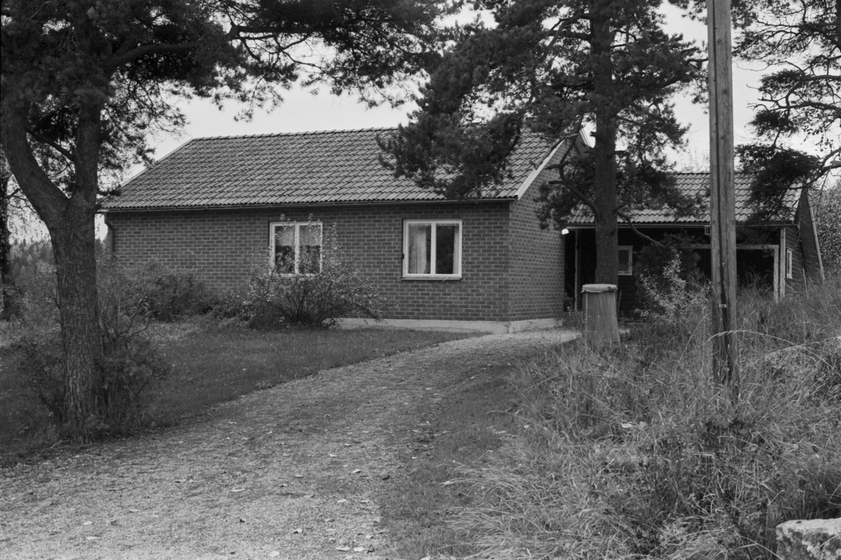 Bostadshus, Ålands-Västerby 4:1, Åland socken, Uppland 1984