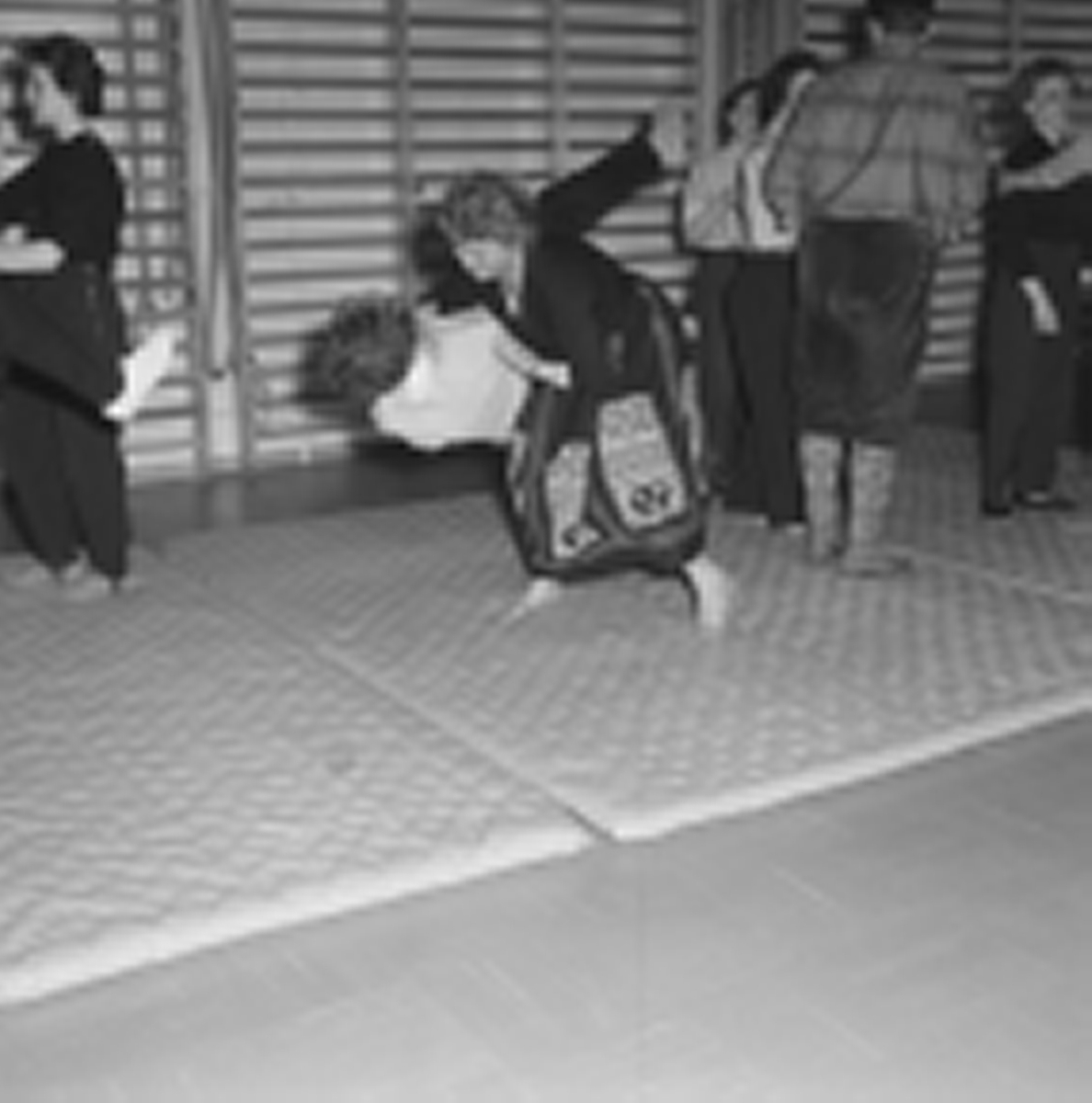 Jiu-jitsu för bilkårister. Bilden är tagen 1957.