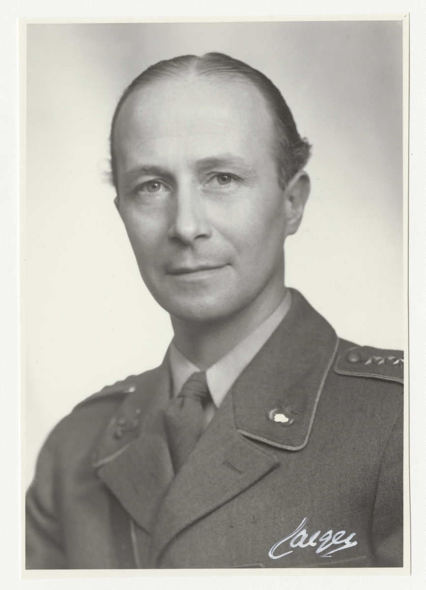Porträtt av Heribert Seitz, kapten i Södermanlands regementes reserv, styresman för Armémuseum.