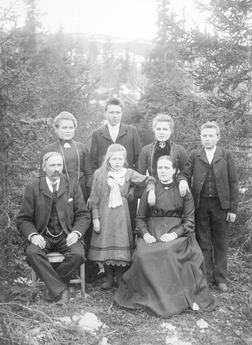 Familien Torger Olsen Bakke.